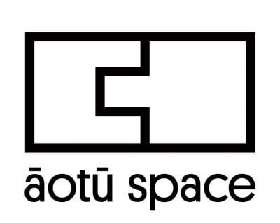 凹凸空间